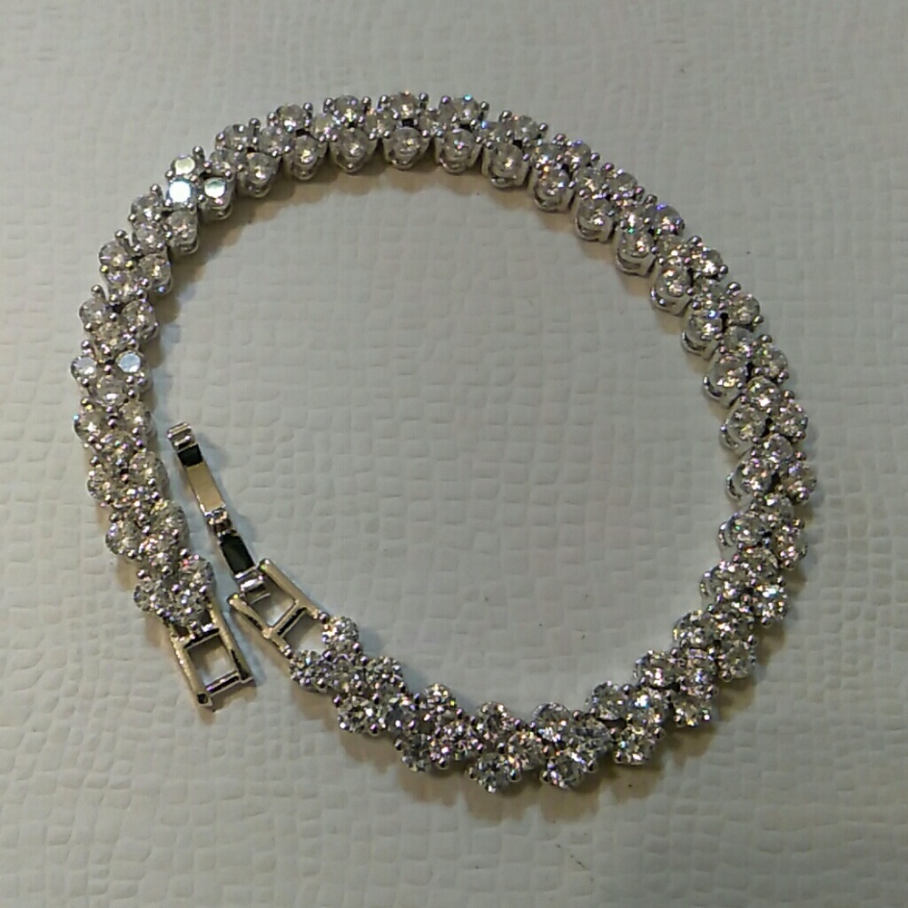 SPARKLE - Picture 2 of 2